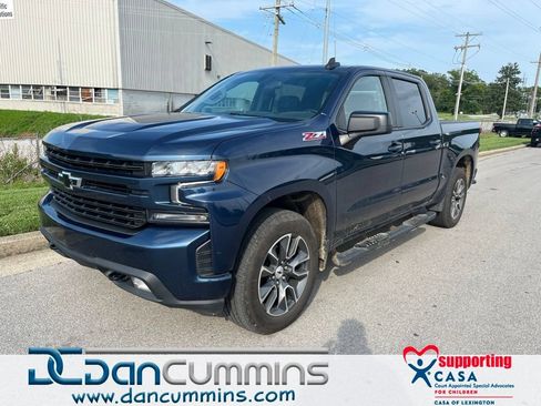 Used 2022 Chevrolet Silverado 1500 RST AWD/4WD image 1