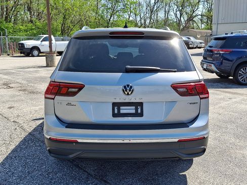 Used 2022 Volkswagen Tiguan SE image 10