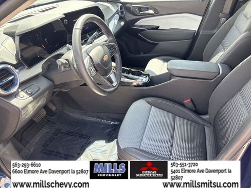 Used 2024 Chevrolet Trax LT w/ Driver Confidence Package FWD image 10