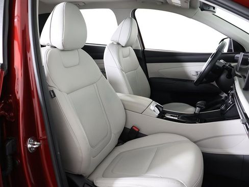 Used 2025 Hyundai Tucson SEL AWD/4WD image 32