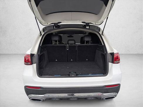 Used 2021 Mercedes-Benz GLC 300 image 6