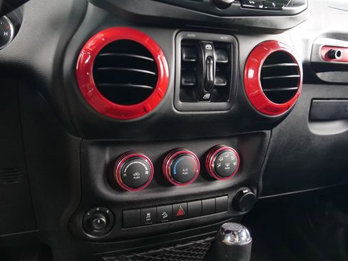 Used 2017 Jeep Wrangler Unlimited Sport w/ Quick Order Package 24S image 22