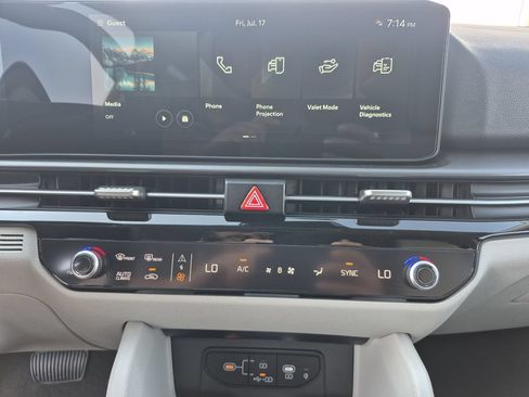 New 2026 Kia Sportage EX AWD/4WD image 8