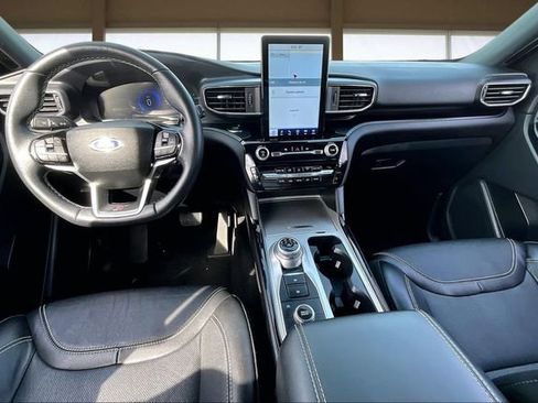 Used 2022 Ford Explorer ST w/ Equipment Group 401A image 16