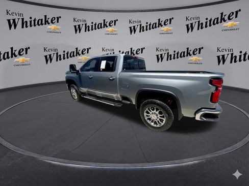 Used 2026 Chevrolet Silverado 2500 LTZ w/ LTZ Premium Package AWD/4WD image 7