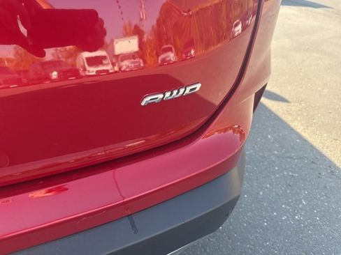 Used 2022 Ford Edge SEL w/ Convenience Package image 7