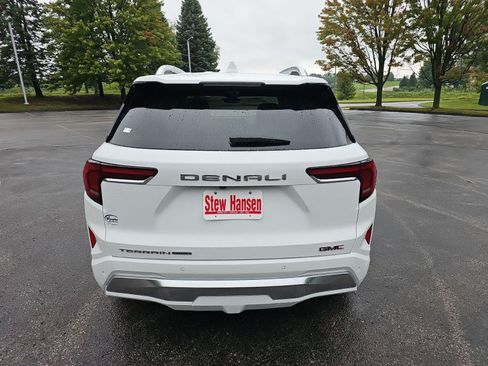 Used 2026 GMC Terrain Denali AWD/4WD image 5