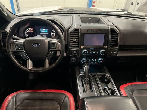 Used 2018 Ford F150 Lariat w/ Equipment Group 502A Luxury AWD/4WD image 10