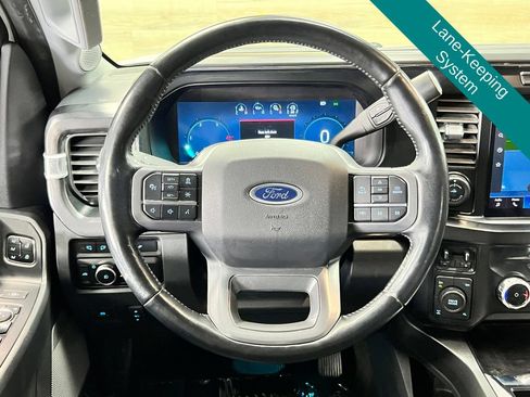 Used 2023 Ford F250 Lariat w/ Lariat Ultimate Package AWD/4WD image 29