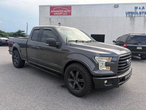 Used 2015 Ford F150 XLT w/ Equipment Group 302A Luxury AWD/4WD image 4