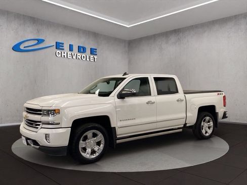 Used 2018 Chevrolet Silverado 1500 LTZ Z71 w/ LTZ Plus Package AWD/4WD image 11