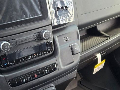 New 2026 RAM ProMaster 3500 w/ Cold Weather Group image 15