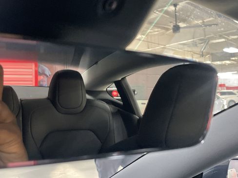 Used 2024 Tesla Model 3 RWD image 27