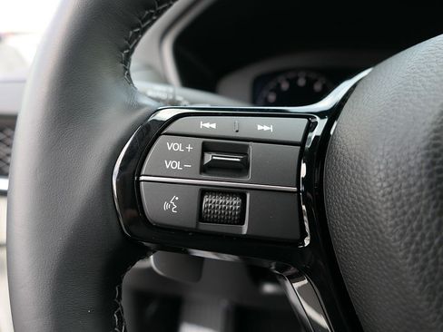 Used 2025 Acura ADX AWD image 15