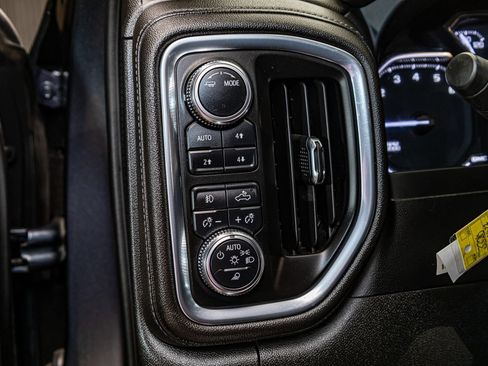 Used 2022 GMC Sierra 1500 Elevation AWD/4WD image 17