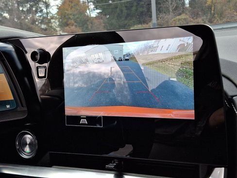 Used 2023 Chevrolet Corvette Stingray Coupe w/ Z51 Performance Package image 16