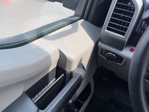 Used 2017 Ford F350 XL w/ Snow Plow Prep Package AWD/4WD image 20