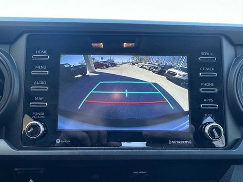 Used 2023 Toyota Tacoma SR image 12