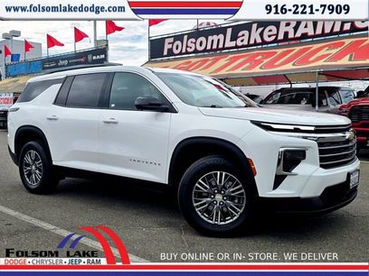 Used 2024 Chevrolet Traverse LT