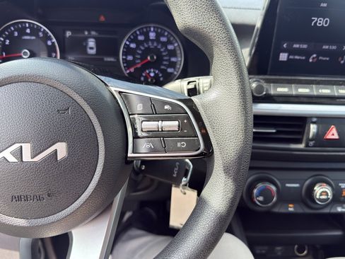 Used 2023 Kia Forte LXS w/ LXS Technology Package image 21