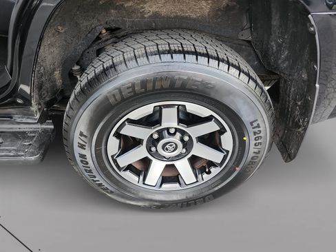 Used 2023 Toyota 4Runner TRD Off-Road AWD/4WD image 14