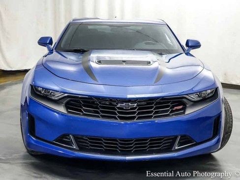 Used 2022 Chevrolet Camaro LT w/ RS Package RWD image 6