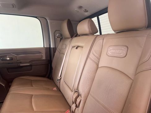 Used 2022 RAM 2500 Limited AWD/4WD image 19