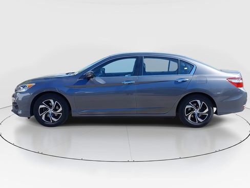 Used 2016 Honda Accord LX image 8