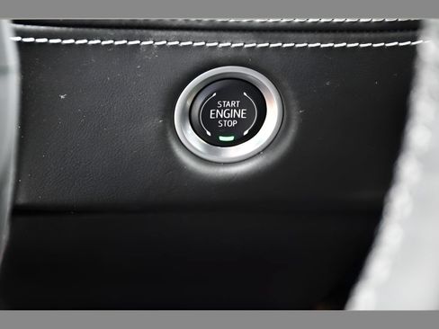 Used 2025 Cadillac Escalade Sport Platinum w/ LPO, Floor Liner Package AWD/4WD image 35