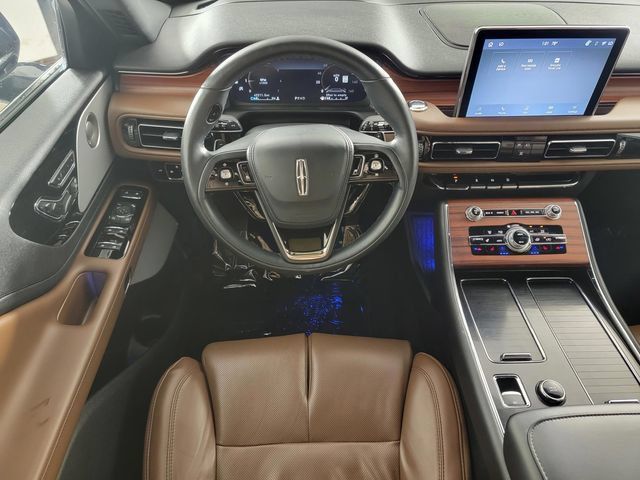 Used 2023 Lincoln Aviator Reserve w/ Equipment Group 201A AWD/4WD image 24