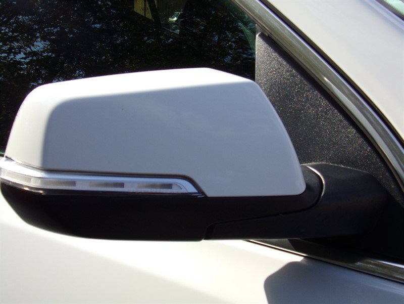 Used 2020 GMC Acadia SLE w/ LPO, Floor Liner Package FWD image 13