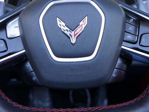 Used 2022 Chevrolet Corvette Stingray Preferred Conv w/ Z51 Performance Package RWD image 16