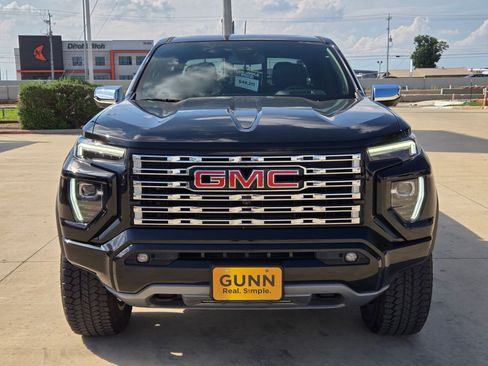 Certified 2025 GMC Canyon Denali AWD/4WD image 2