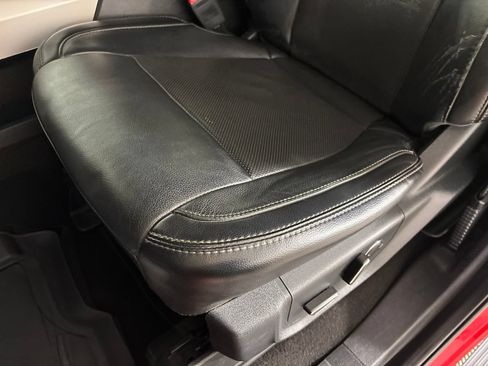 Used 2019 Ford F250 Lariat w/ Lariat Ultimate Package AWD/4WD image 11
