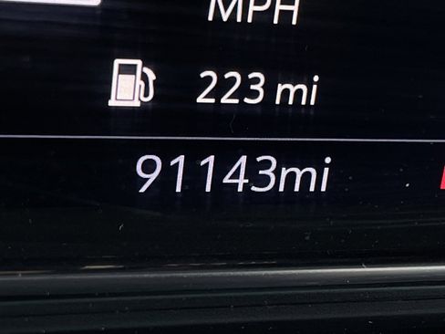 Used 2021 GMC Sierra 3500 Denali w/ Denali Ultimate Package image 14