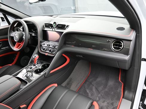 New 2026 Bentley Bentayga Speed AWD/4WD image 33