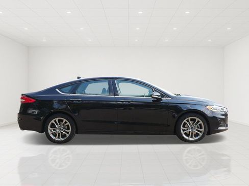 Certified 2020 Ford Fusion SEL FWD image 2