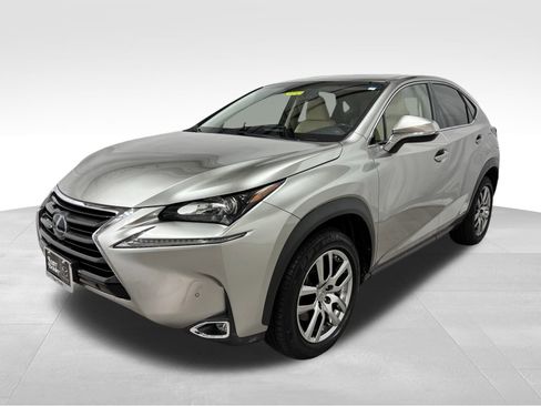 Used 2015 Lexus NX 300h FWD image 1