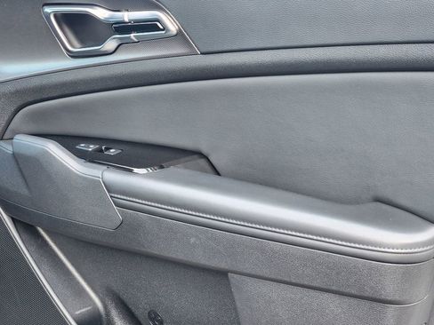 Certified 2023 Kia Sportage SX image 20