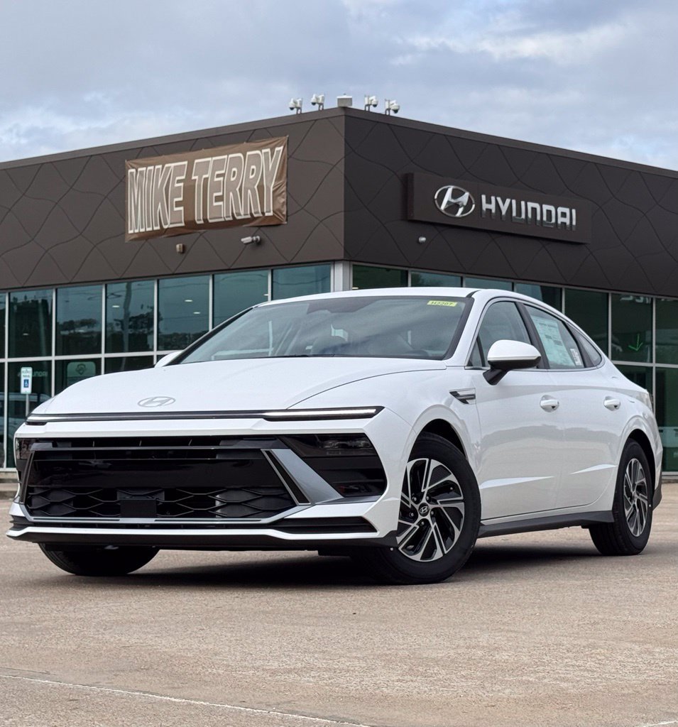 New 2026 Hyundai Sonata Blue FWD image 1