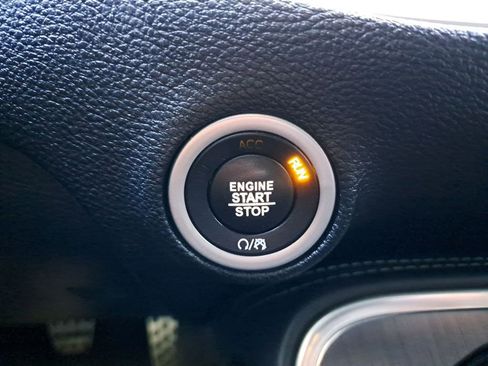 Used 2018 Dodge Challenger R/T w/ Driver Convenience Group image 24