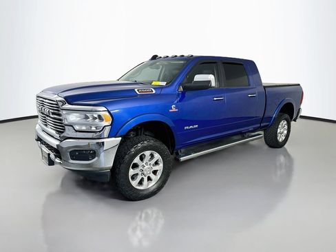 Used 2019 RAM 2500 Laramie AWD/4WD image 3