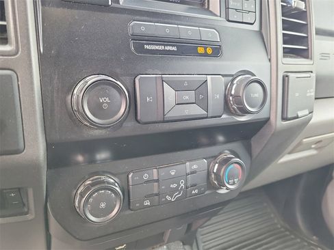 Used 2019 Ford F550 2WD Crew Cab Super Duty w/ Power Equipment Group image 20