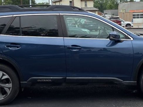 Used 2020 Subaru Outback Limited AWD/4WD image 11