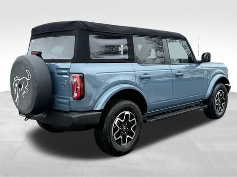 Used 2024 Ford Bronco Outer Banks image 7