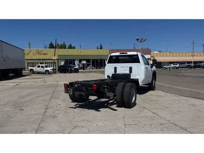 New 2026 GMC Sierra 3500 Pro w/ Convenience Package