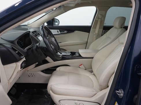 Used 2018 Lincoln MKX Black Label w/ Driver Assistance Package image 25