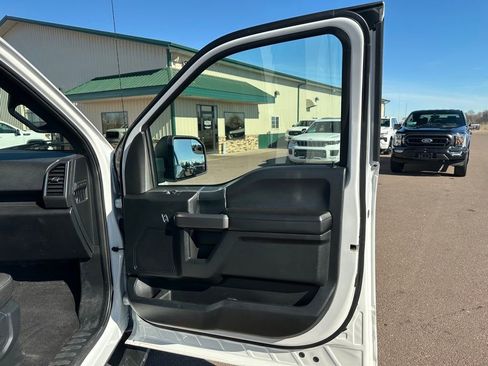 Used 2019 Ford F150 XLT w/ Equipment Group 302A Luxury image 27