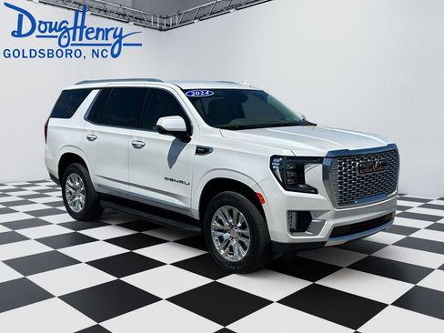 Used 2024 GMC Yukon Denali AWD/4WD image 7