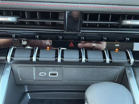 New 2026 Chevrolet Colorado Z71 w/ Technology Package image 24